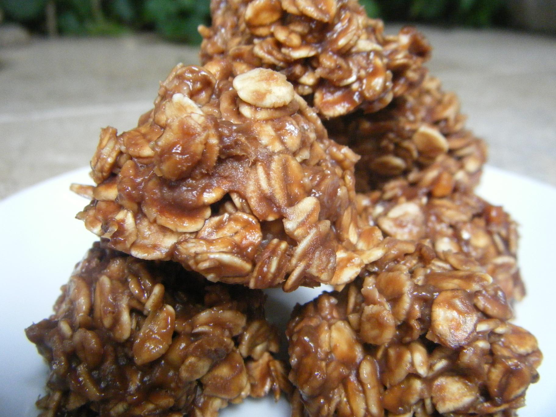 “No Bake” Chocolate, Peanut Butter, Banana Cookies with Oats